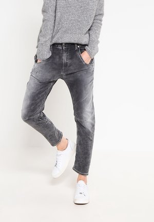 Jeansy Relaxed Fit