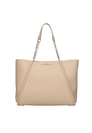 Borsa a tracolla beige realizzata in materiale liscio. Presenta un design geometrico con manici in catena argento e un accento con logo sul davanti.