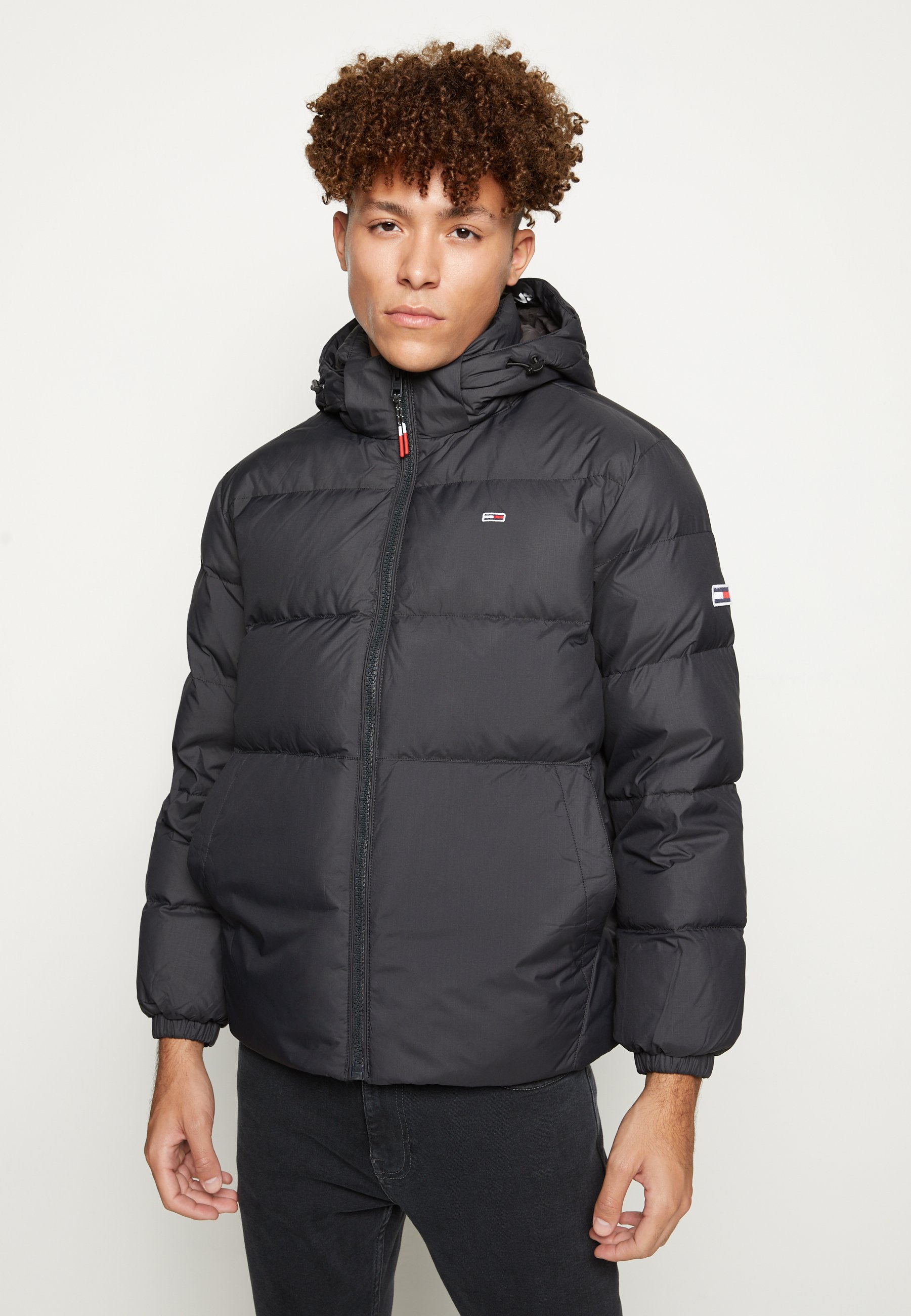 tommy jeans essential jacket