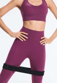 NUX Mutaforma Mod. Legging a compressione donna Med 22 Inseam viola NUX Mutaforma Mod. Legging a compressione donna Med 22 Inseam viola
