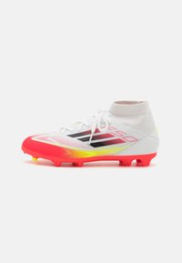 Unselected, footwear white/core black/solar yellow