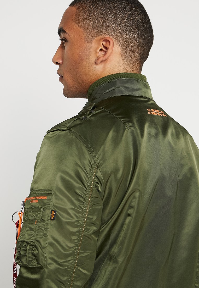 Alpha Industries Bomber Jacket - dark 