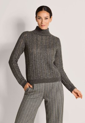 MADELEINE, MADELEINE PULLOVER GLÄNZENDER AJOUR-PULLOVER - Trui - lead gray melange gold