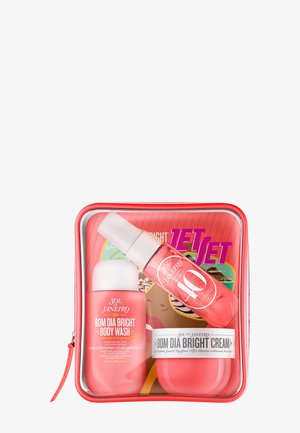Sol de Janeiro, BOM DIA JET SET - Bath and Body Set