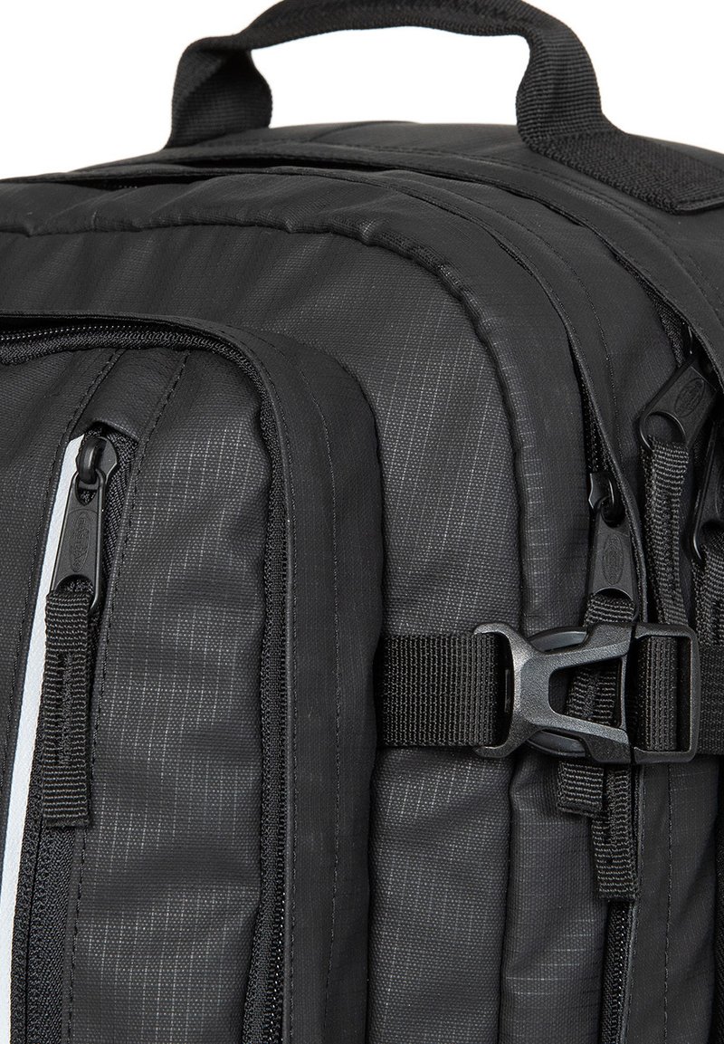 Eastpak - - surfaced black/negro metalizado - Zalando.es