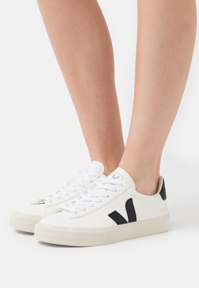 Veja CAMPO Trainers extra white/black/white Zalando