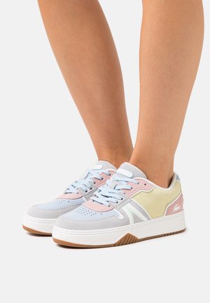 Lacoste, Baskets basses - white