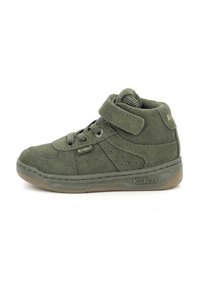 Olivengrønne ruskinds høj-top sneakers med en tekstureret finish, rund tå, snørebånd og velcro-lukninger samt diskrete branding-accents.