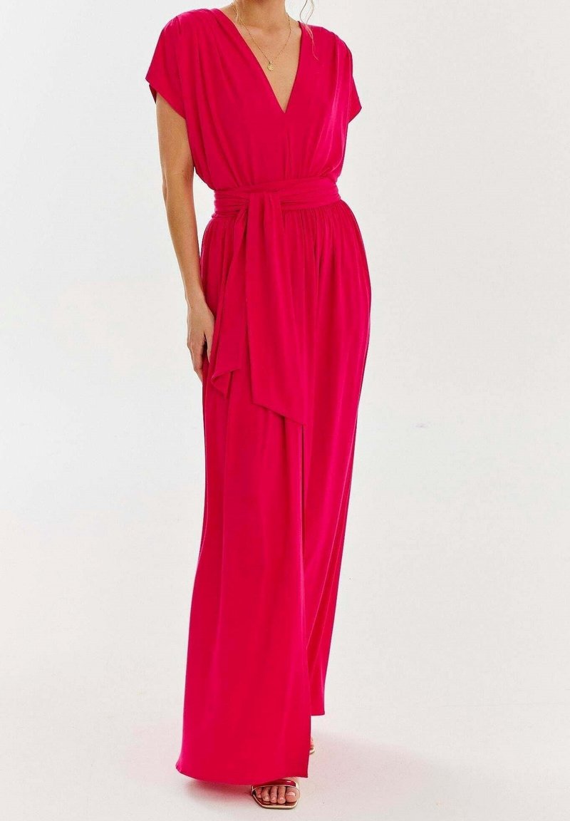NAOKO Robe de cocktail - red