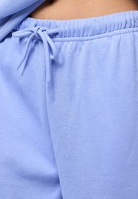 Pieces PCCHILLI - Träningsbyxor - hydrangea