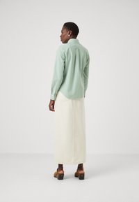 GANT STRIPED - Camicia - seacrest green