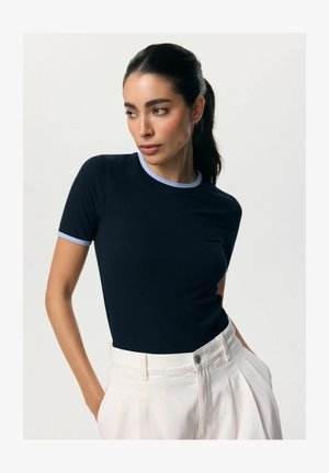 Diverse, - T-shirt basic