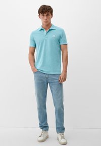 s.Oliver MIT FLAMM STRUKTUR - Poloshirt - helles türkis