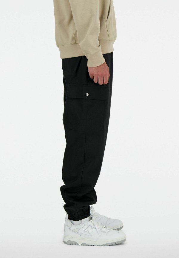 ICON - Cargo trousers3