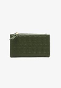 Unselected, green