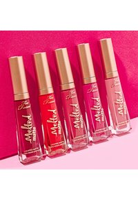 Too Faced MELTED MATTE LIQUIFIED MATTE LONG WEAR LIPSTICK - Vloeibare lippenstift - hot stuff