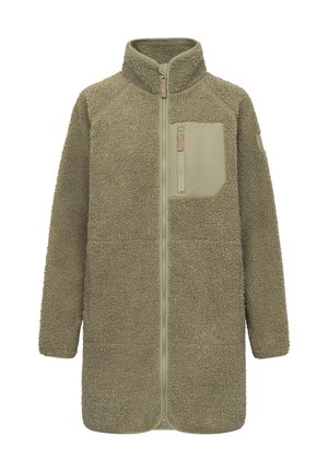 Lang olivengrøn sherpa fleecejakke med høj krave, fuld lynlås foran og lynlåslomme på brystet med glat stofpatch.