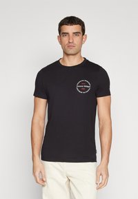 Tommy Hilfiger - Print T-shirt - black Thumbnail Image 1