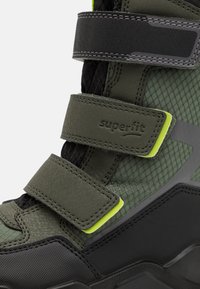 Superfit GORETEX ROCKET - Zimné čižmy - grün/schwarz