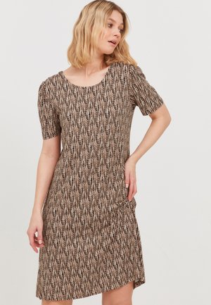 b.young BYSILIA ASHAPE DRESS - Robe de jour - thrush mix