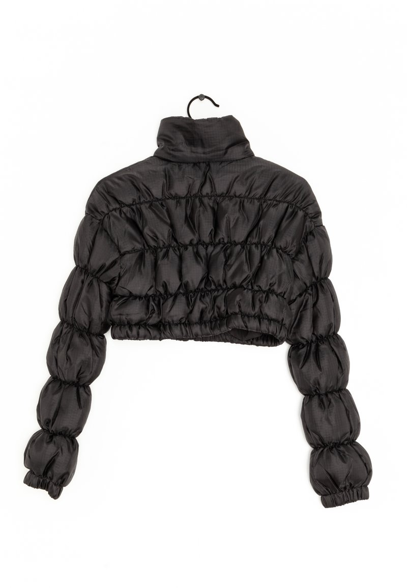 Sandali Bershka Collezione Primavera Estate 2022 Sandalo Nero