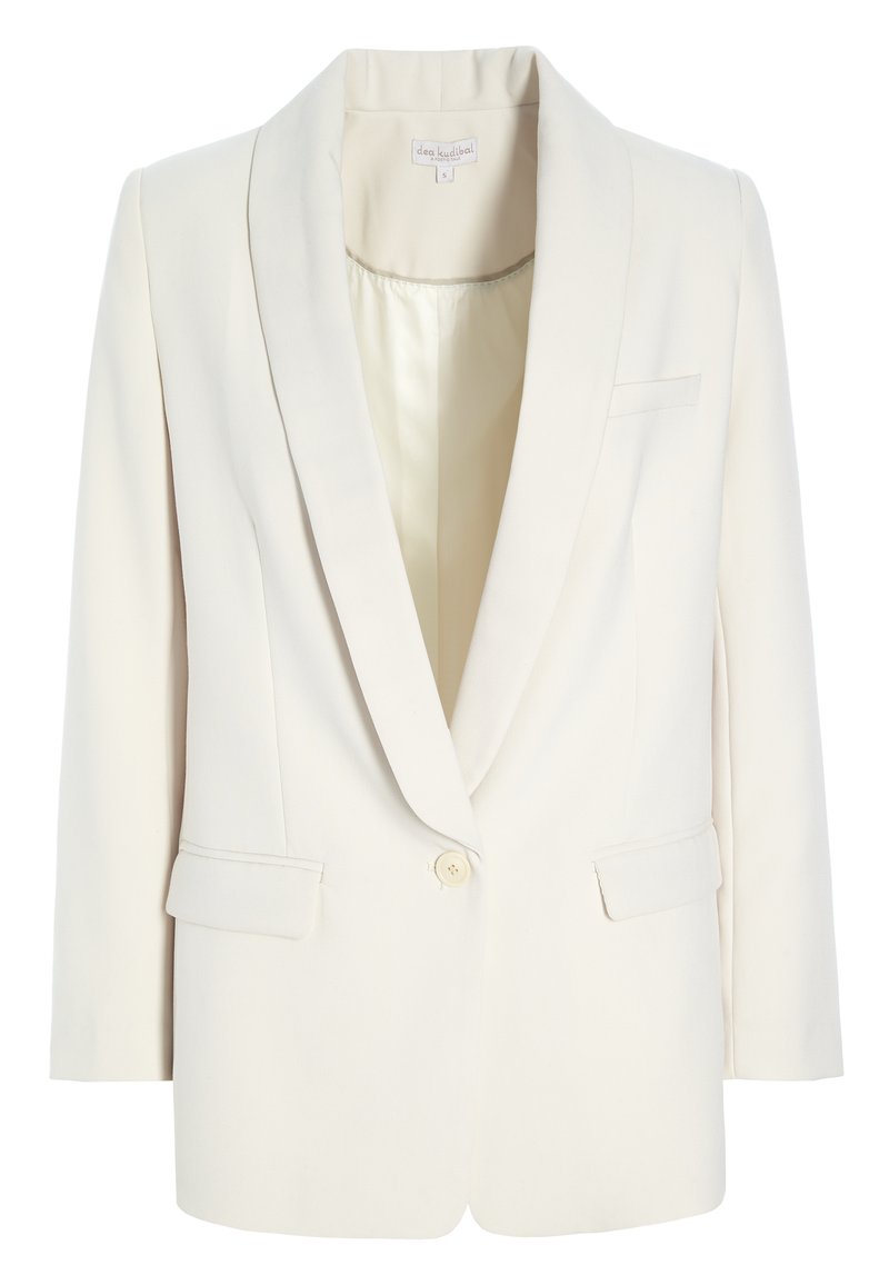 Blazer tailored bianco sporco con revers a punta, chiusura con un bottone e due tasche frontali. Tessuto liscio con design minimalista.
