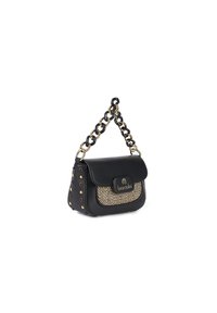 Borsa a tracolla in pelle nera con una parte frontale intrecciata in un motivo oro e nero. Presenta una tracolla in catena dorata e borchie decorative dorate sui lati.