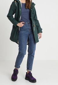 Derbe Parkaer - khaki