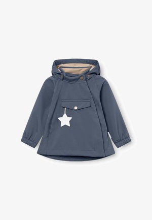 Casaco exterior azul com capuz, apresentando um bolso frontal, botões de pressionar e uma etiqueta em forma de estrela. Tecido texturizado com punhos elásticos.