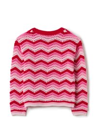 Maglione all'uncinetto in rosa e rosso, con un design a zigzag, scollo a costine e polsini. La lavorazione aperta crea un effetto testurizzato.