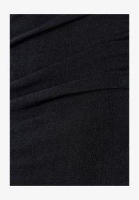 Valittu, black