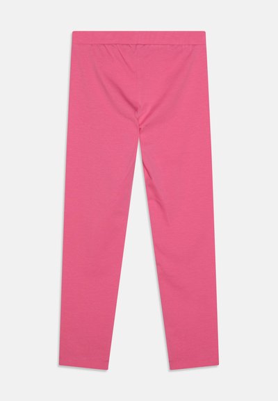 Leggings rosas de suave material de algodón, con un diseño sencillo, cinturilla elástica y forma ajustada. Sin patrones ni acentos.