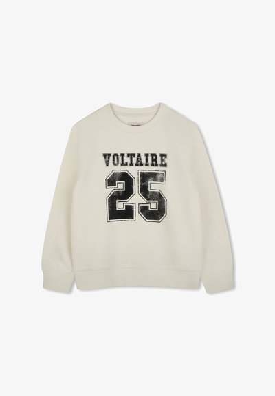 Crème sweatshirt met een ronde hals en lange mouwen, met een zwarte vintage-stijl "VOLTAIRE 25" print op de voorkant.