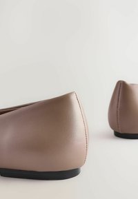Next Ballerines - taupe