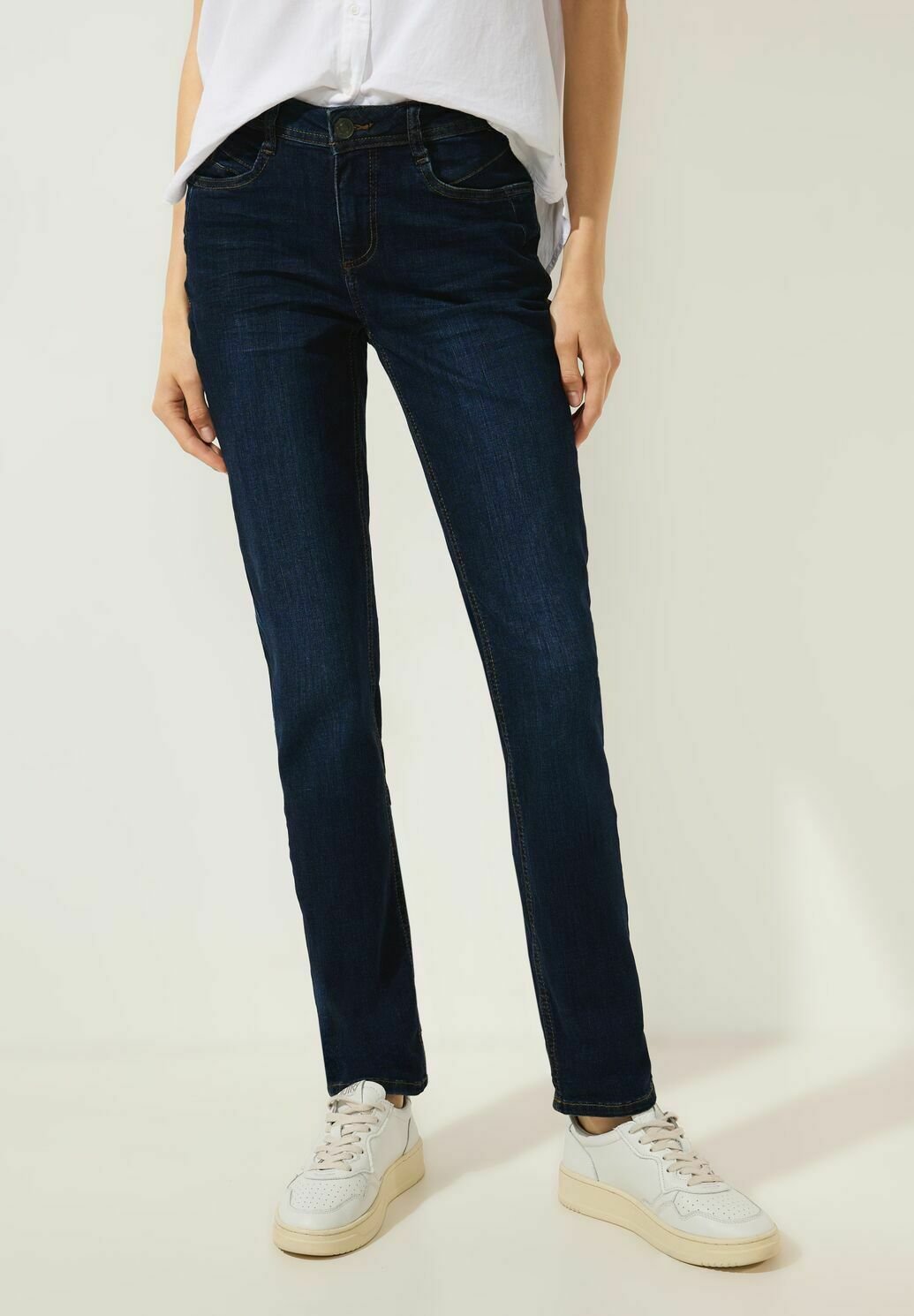 STREET ONE Damen Jeans Slim Fit High Waist – Stretch-Jeans Mit Doppelt Geknöpftem Bund, Bequem & Stylisch