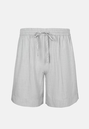 Jasnoszare szorty z białymi pionowymi prążkami, elastycznym pasem i zawiązanym sznurkiem z przodu, prezentowane na jednolitym tle.