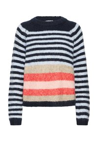 Pull à rayures avec un col rond. Les matériaux semblent doux ; il présente des rayures bleu marine, bleu clair, beige et corail. Tissu texturé et coupe décontractée.