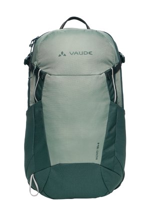 Groene en grijze VAUDE Wizard 18+4 rugzak met bovenhandvat, voorvak met rits en zijcompressiebanden, ontworpen voor wandelen of reizen.