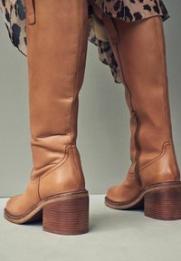 Next REGULAR FIT - FOREVER COMFORT CHUNKY  - Boots - tan brown leather