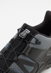 Salomon X ULTRA 4 - Vaelluskengät - quiet shade/black