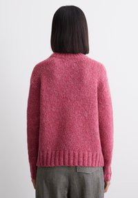 Marc O'Polo DENIM CREW NECK LONG SLEEVE CHUNKY - Džemperis - medium pink