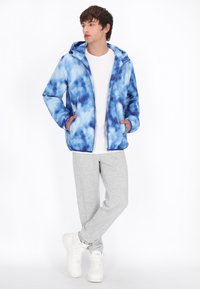Mo Jas - blue multicolor