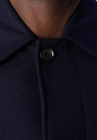 Isaac Dewhirst Klassisk frakke - dark blue