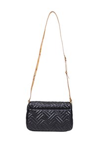 Borsa a tracolla nera in pelle trapuntata con motivo a zig zag e tracolla regolabile color marrone chiaro con dettaglio stampato della mappa.