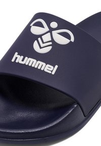 Hummel ESSENTIAL - Badsandal - peacoat