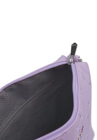 VUCH COALIE MN - Taška s příčným popruhem - purple