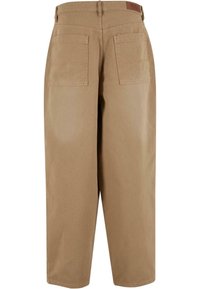 Unselected, unionbeige