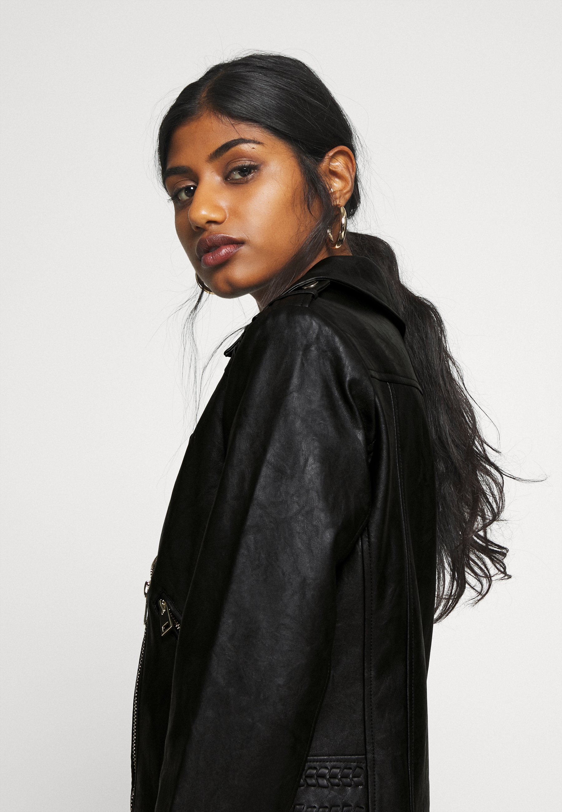 River Island Petite Imitert skinnjakke black Zalando.no River Island Petite Imitert skinnjakke black Zalando.no