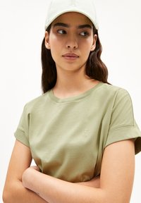 ARMEDANGELS IDAARA - T-Shirt basic - light matcha