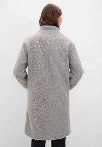 Cortefiel Klassischer Mantel - grey